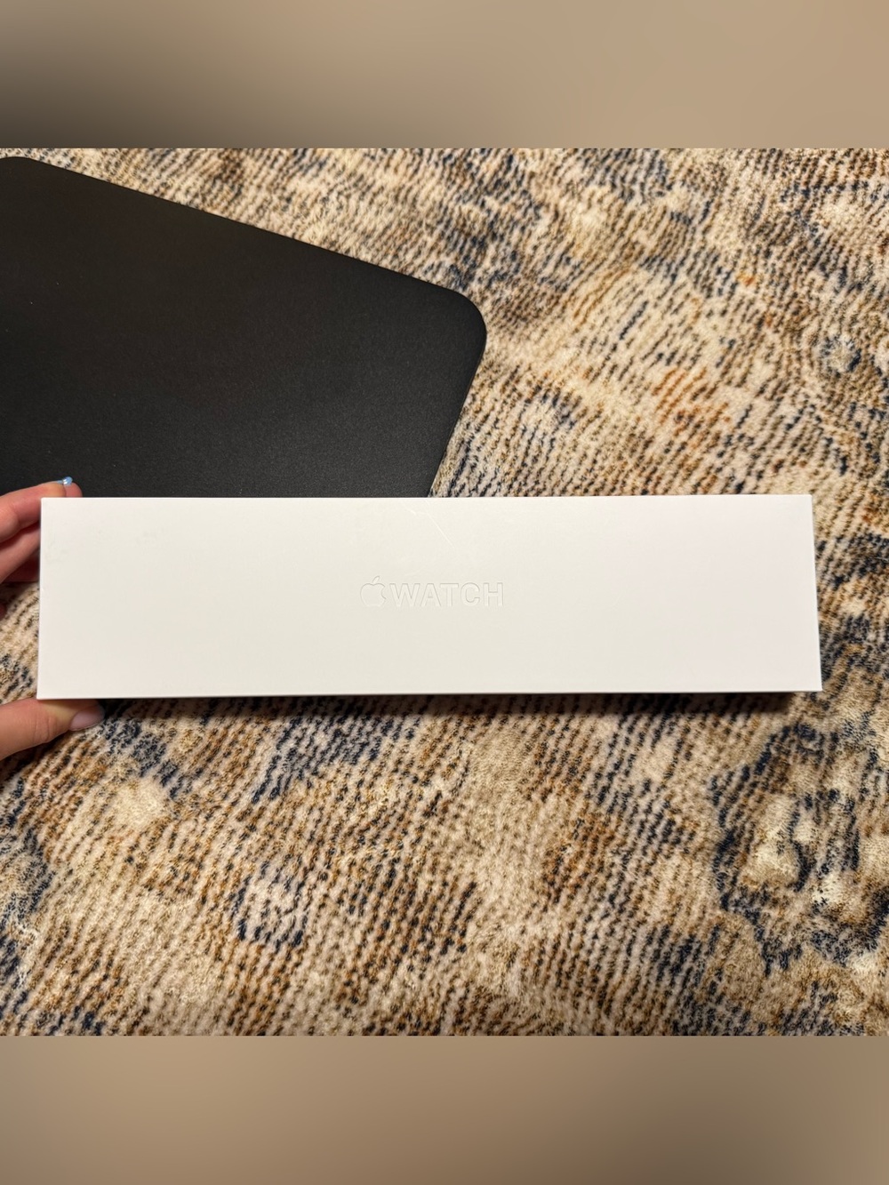 Apple Watch Series 6 — 40mm — White Sport Band plus dressy bands - Picture 10 of 11